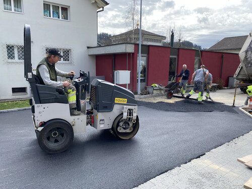 Umgebungsarbeiten am Schützenrain
