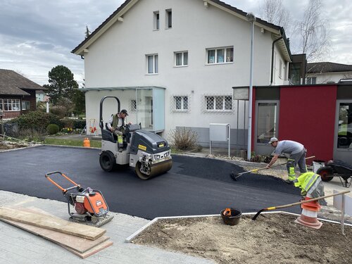 Umgebungsarbeiten am Schützenrain